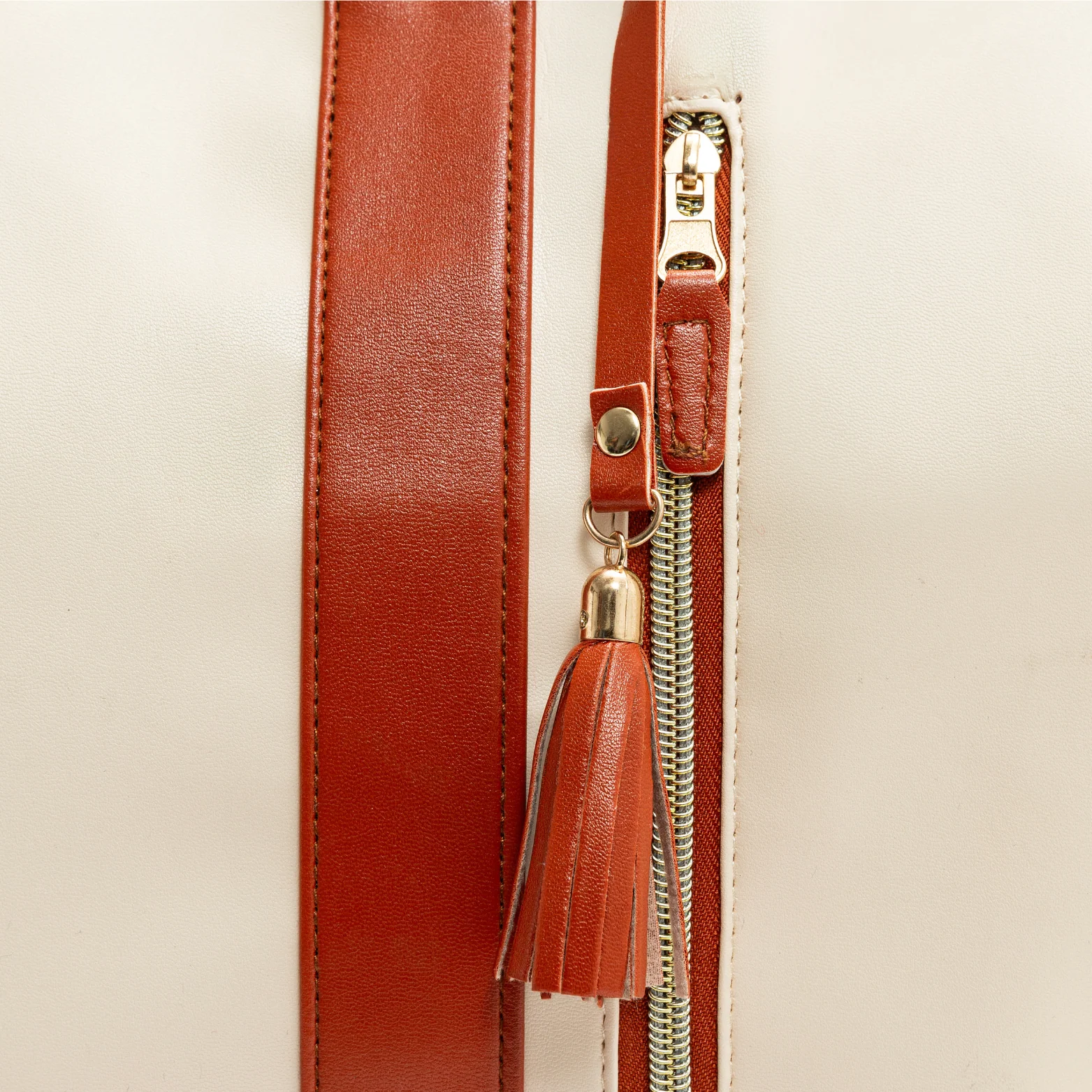Luhxe Travel Bag 2.0 - Image 20