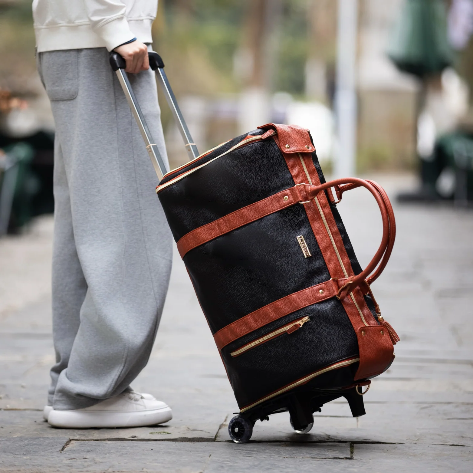 Luhxe Travel Bag 2.0 - Image 35
