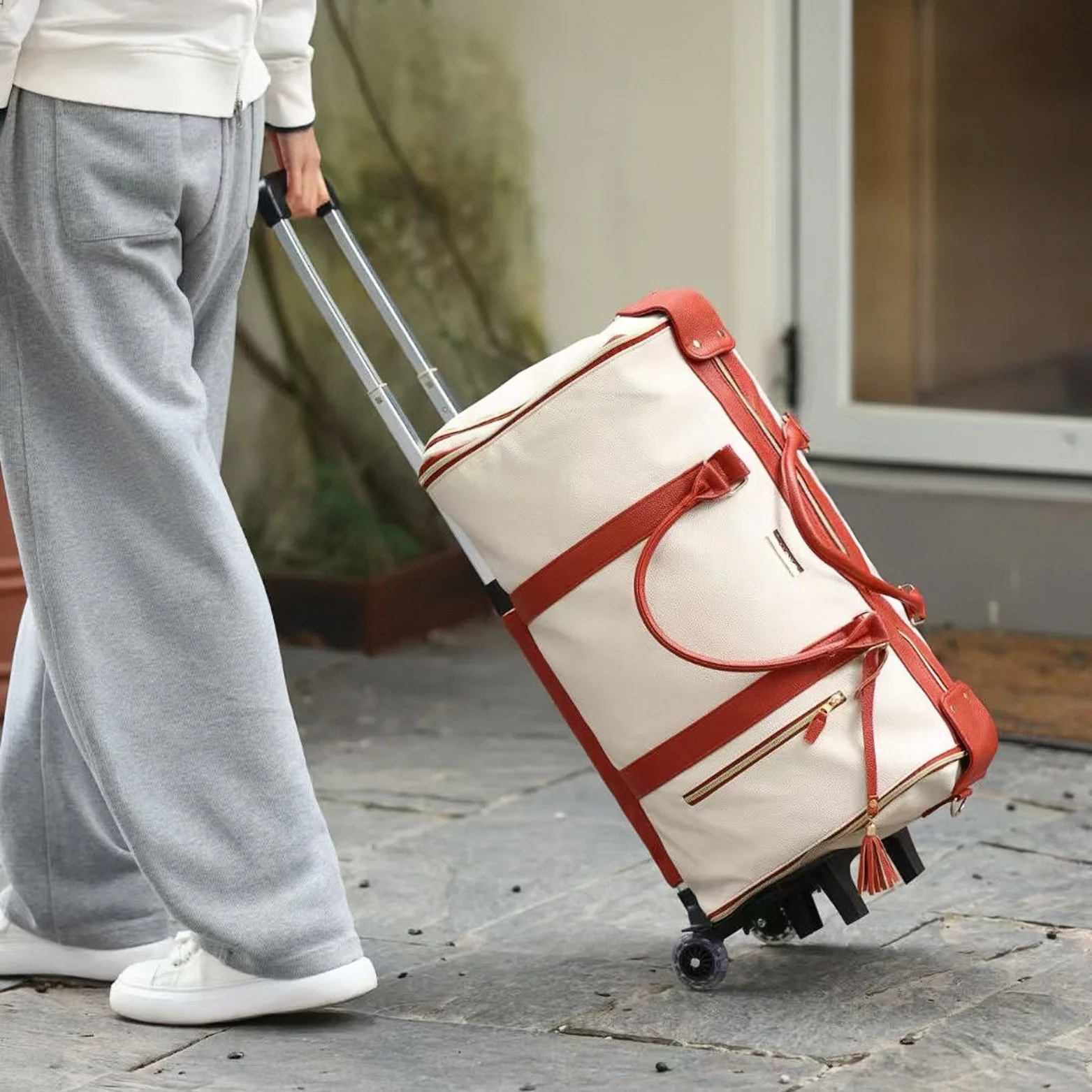 Luhxe Travel Bag 2.0 - Image 43