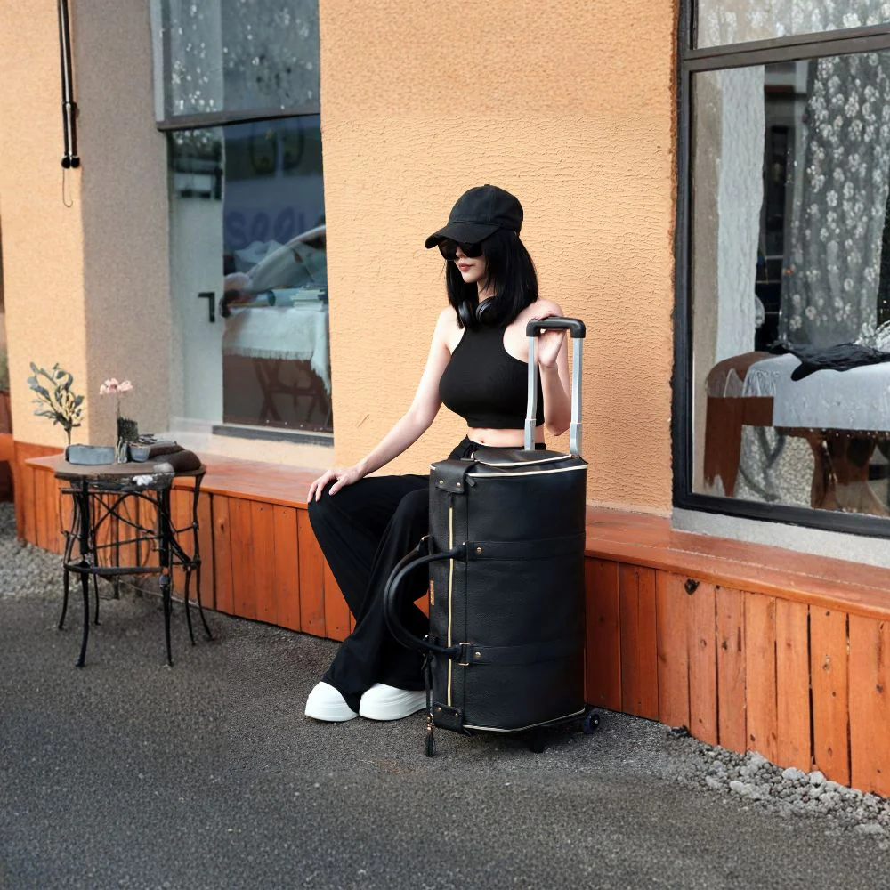 The Black Bag (NEW) - Image 9